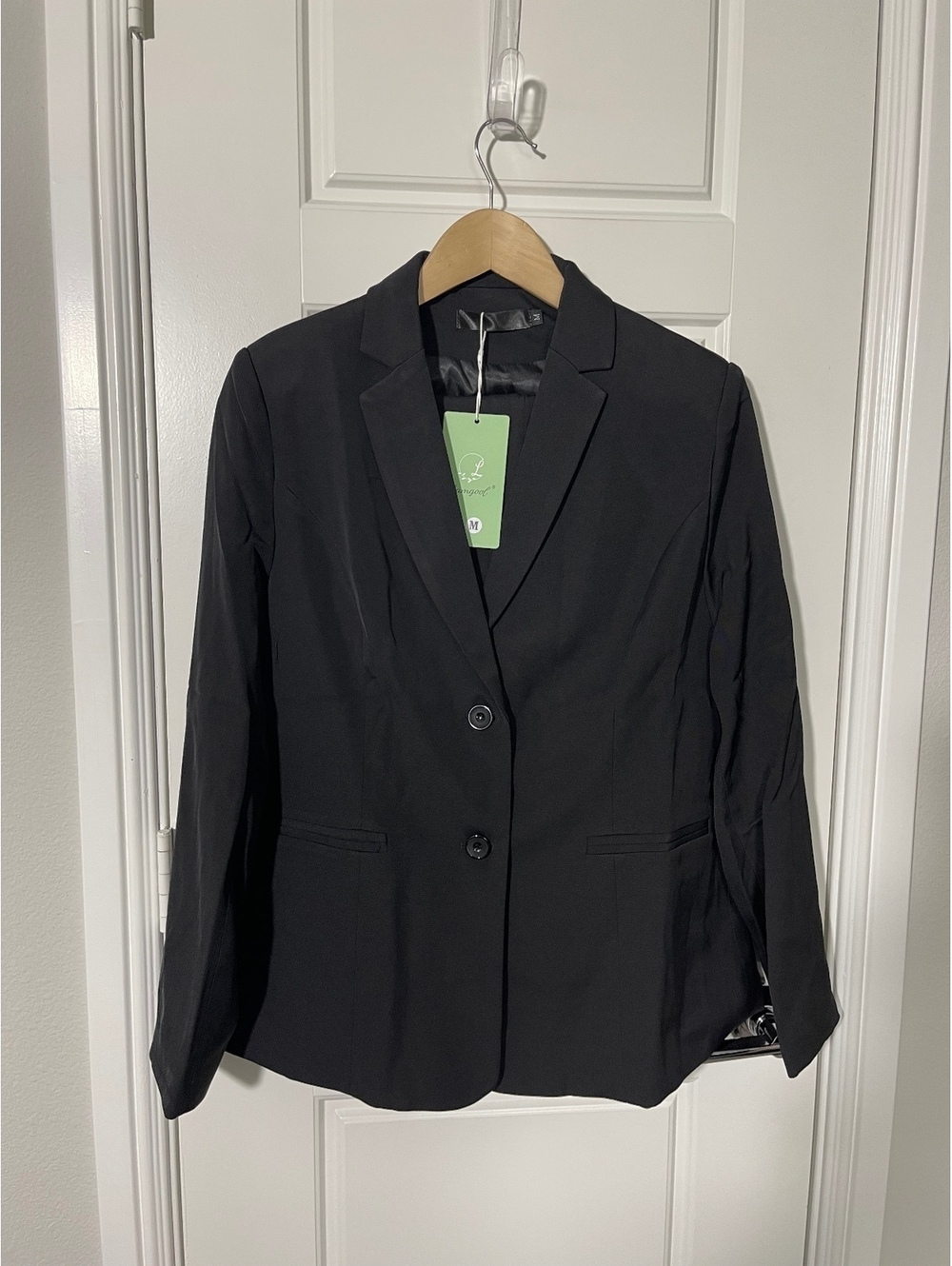 Women’s Pant Suits Size MD Black 2 Pieces M463